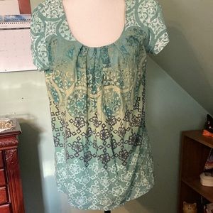 Ladies Axcess top size large